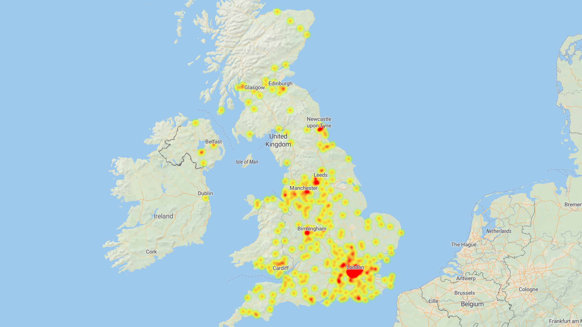 Map depicts the most recent cities in the United Kingdom where EE users have reported problems and outages.